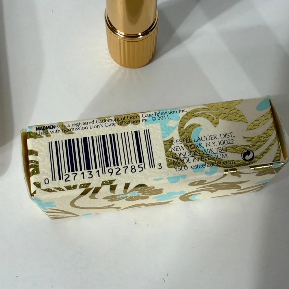 Estee Lauder Matte Red Cherry Lipstick in Gold Tube - Picture 3 of 7